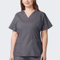 WOMEN'S V-NECK TOP