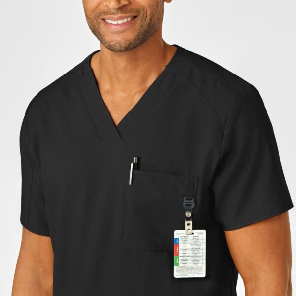 MEN'S V-NECK TOP